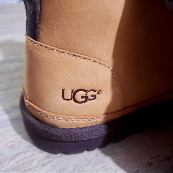 NWOB UGG Neumel Chestnut Chukka boots S/N 1013154 - Picture 9 of 11